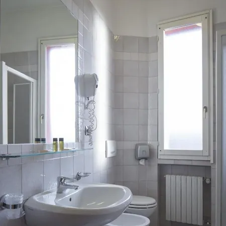 Nuovo Del Porto 3* Bologna