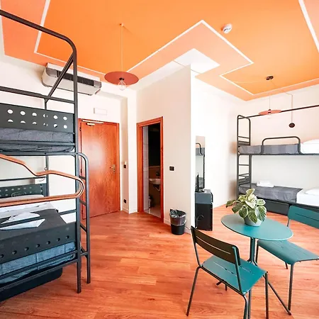 ホテル Nuovo Del Porto 3*