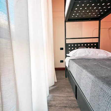 ホテル Nuovo Del Porto 3*