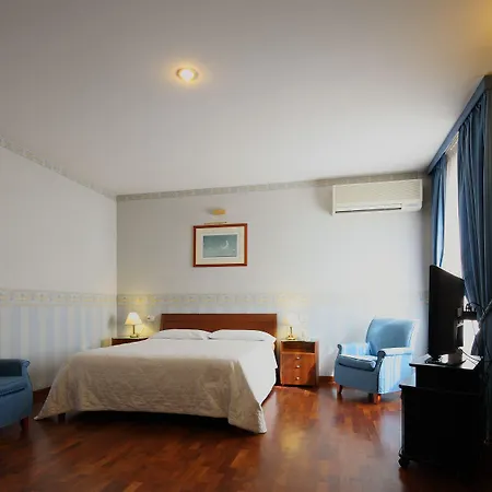 Nuovo Del Porto ボローニャ