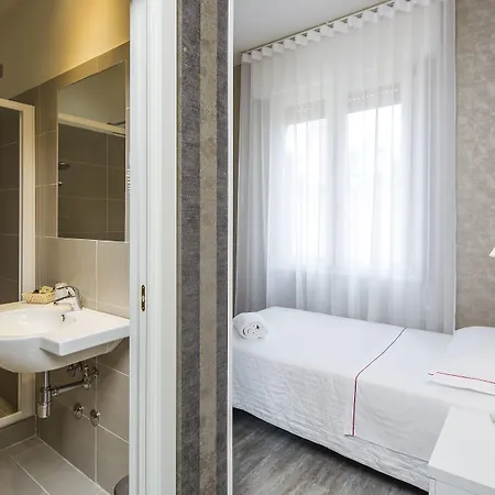 Nuovo Del Porto 3* 볼로냐