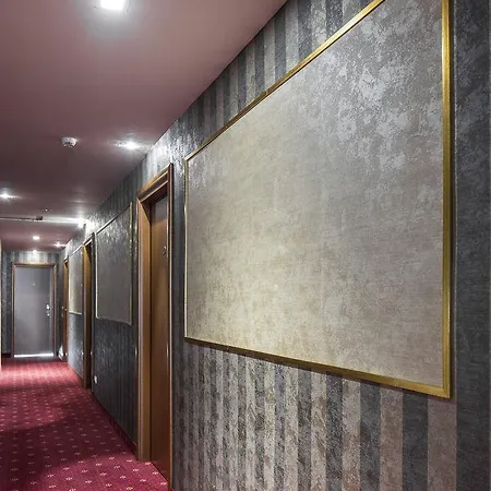 Nuovo Del Porto Hotel 3*