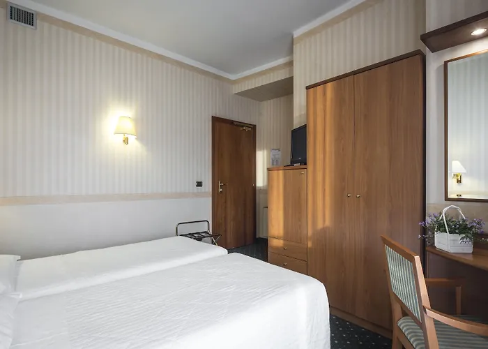 Hotel Nuovo Del Porto Bolonha