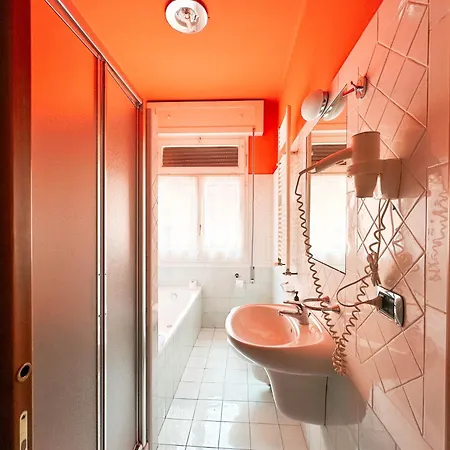 Nuovo Del Porto 3* Болонья