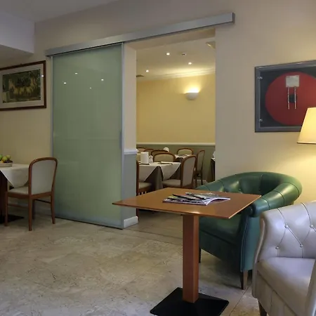 Nuovo Del Porto Otel