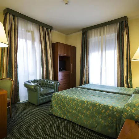 Otel Nuovo Del Porto 3*