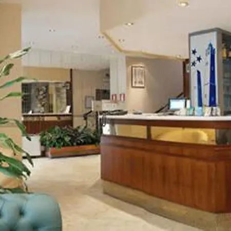 Nuovo Del Porto Otel 3*