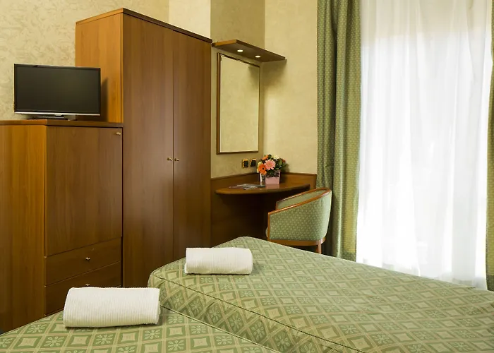 Nuovo Del Porto Otel Bolonya